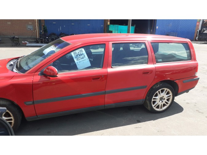 CUADRO INSTRUMENTOS VOLVO V70 2000