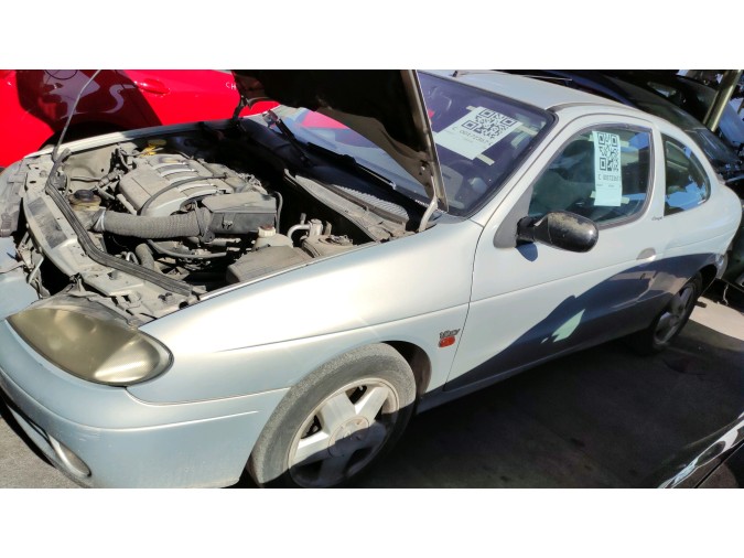 Consola central RENAULT MÉGANE 2000