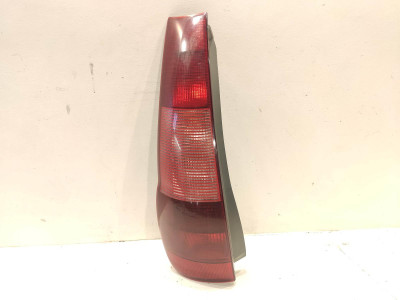 PILOTO TRASERO IZQUIERDO FIAT PUNTO 1996