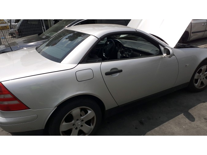 PORTON TRASERO MERCEDES SLK 230 KOMPRESSOR 1999