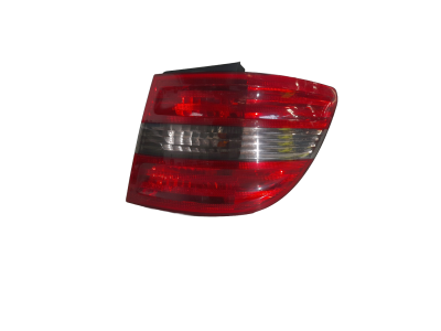 PILOTO TRASERO DERECHO EXTERIOR MERCEDES B 180 CDI 2005
