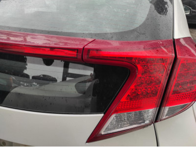 PILOTO TRASERO DERECHO HONDA CIVIC 2014