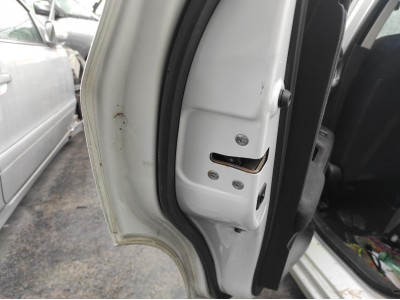 CERRADURA PUERTA TRASERA IZQUIERDA HONDA CIVIC 2014