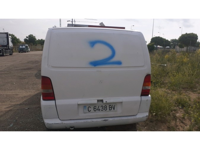 PORTON TRASERO MERCEDES VITO 108 D 2.3 1997