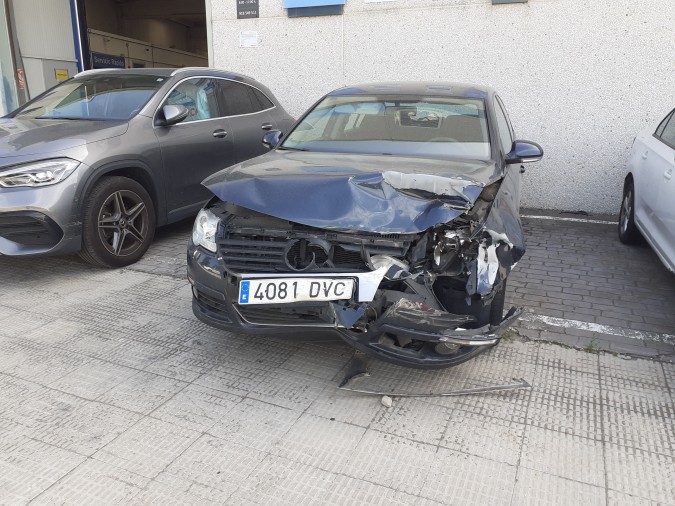 BRAZO SUSPENSION SUPERIOR TRASERO DERECHO VOLKSWAGEN PASSAT 2006