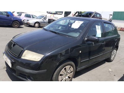 FARO ANTINIEBLA DELANTERO IZQUIERDO SKODA FABIA 2005