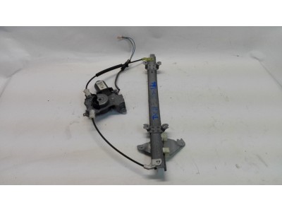 ELEVALUNAS DELANTERO DERECHO NISSAN ALMERA 2001