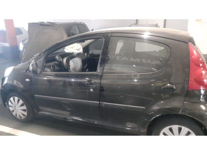 FARO DELANTERO DERECHO PEUGEOT 107 2006
