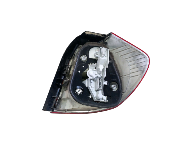 PILOTO TRASERO IZQUIERDO EXTERIOR BMW 116D 2011