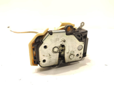 CERRADURA PUERTA DELANTERA DERECHA FIAT PANDA 2013