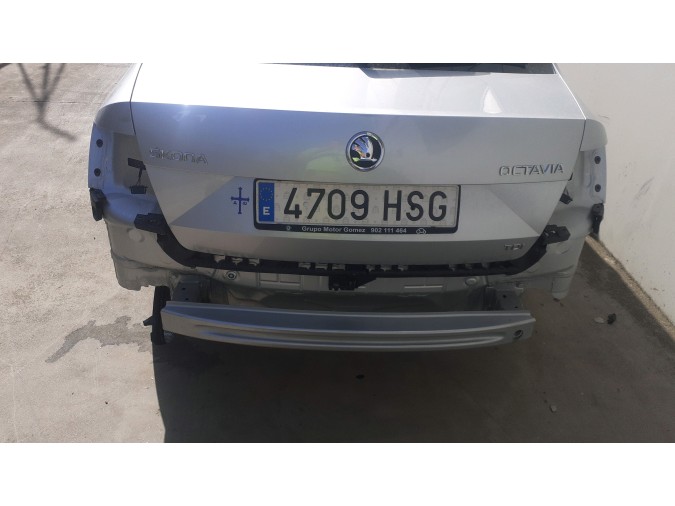 ELEVALUNAS TRASERO DERECHO SKODA OCTAVIA 2013