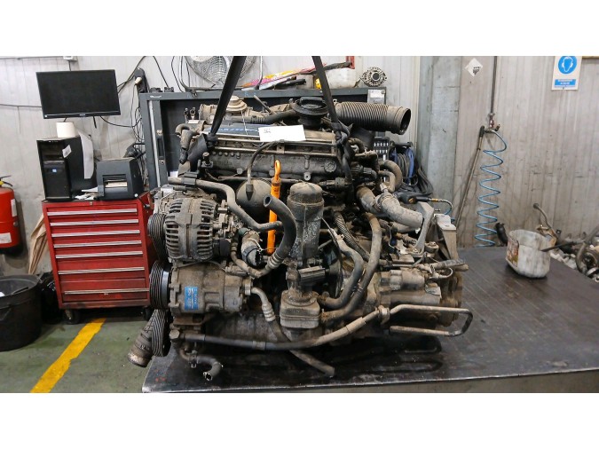 COMPRESOR AIRE ACONDICIONADO VOLKSWAGEN GOLF 2004