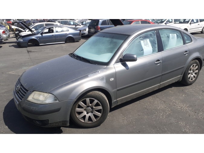 Cuadro instrumentos VOLKSWAGEN PASSAT 2003