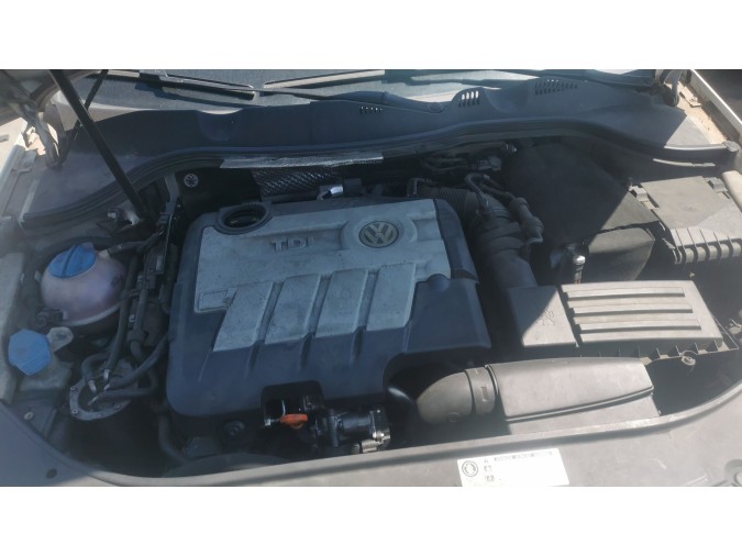 CERRADURA PUERTA TRASERA DERECHA VOLKSWAGEN PASSAT 2010