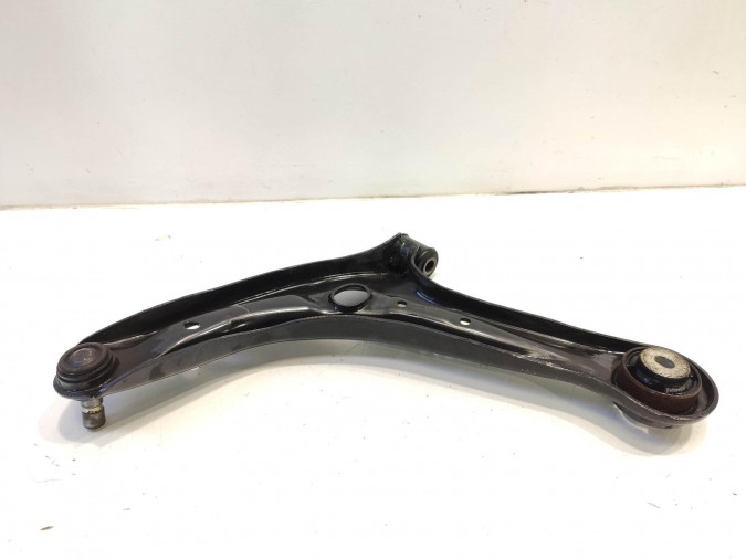 BRAZO SUSPENSION INFERIOR DELANTERO DERECHO FORD TRANSIT COURIER 2017