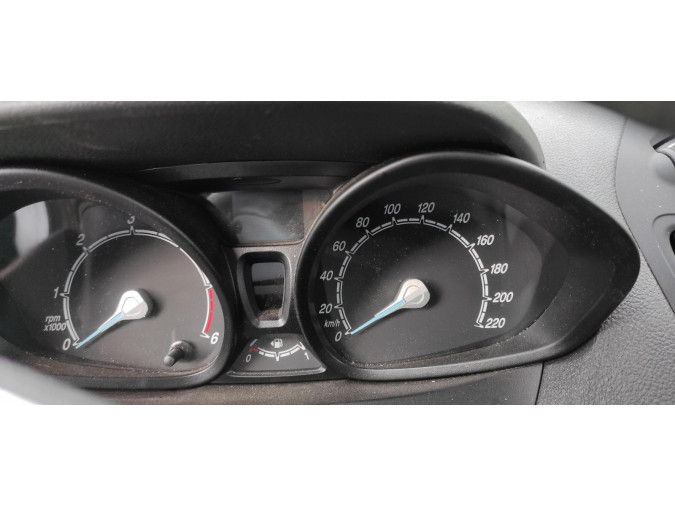 CUADRO INSTRUMENTOS FORD TRANSIT COURIER 2017