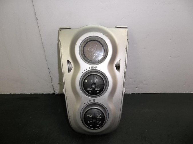 MANDO CALEFACCIÓN TOYOTA YARIS 2008