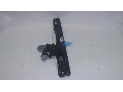 ELEVALUNAS DELANTERO DERECHO OPEL COMBO 2015