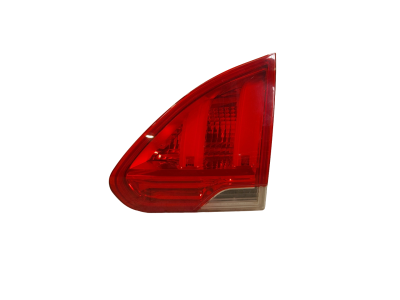 PILOTO TRASERO DERECHO INTERIOR PEUGEOT 2008 THP 2015