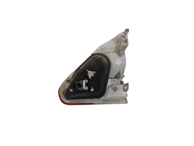 PILOTO TRASERO IZQUIERDO INTERIOR PEUGEOT 2008 THP 2015