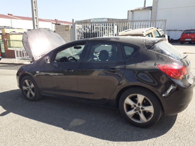 Autorradio OPEL ASTRA 2012