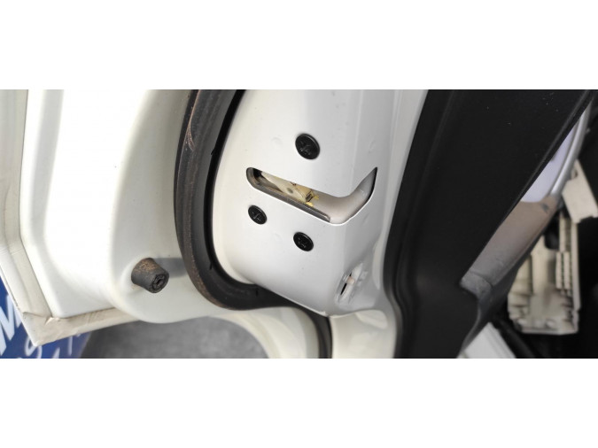 CERRADURA PUERTA TRASERA IZQUIERDA MAZDA CX-5 2016