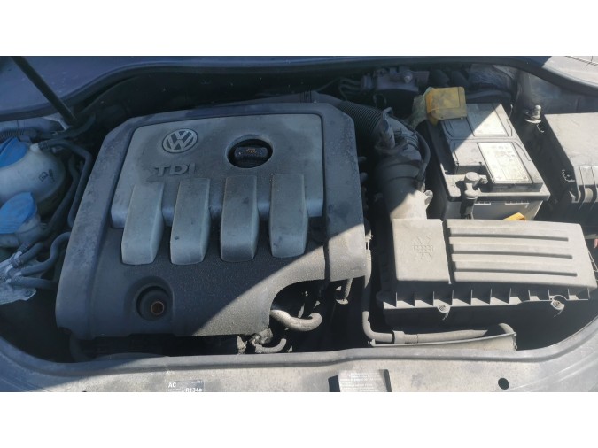 INTERCOOLER VOLKSWAGEN GOLF 2004