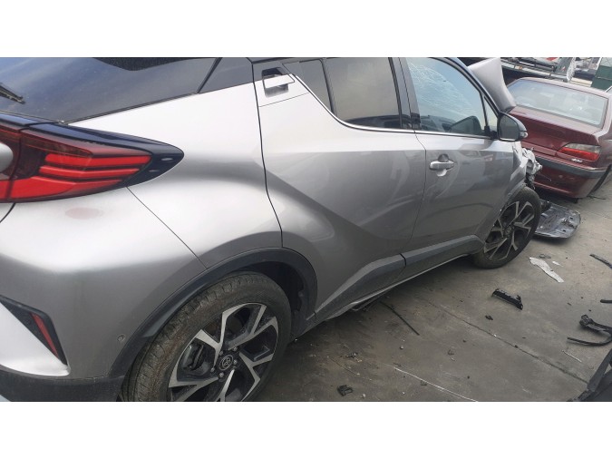 BRAZO SUSPENSION INFERIOR TRASERO DERECHO TOYOTA C-HR 2020