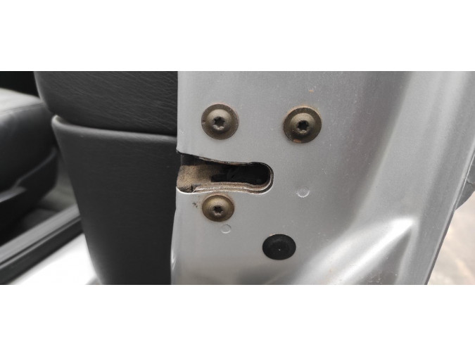 CERRADURA PUERTA DELANTERA DERECHA CHRYSLER SEBRING 2003