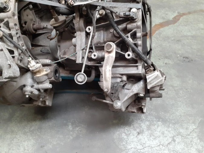 CAJA CAMBIOS CITROEN XSARA 2000