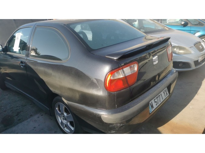 Autorradio SEAT CORDOBA 2000
