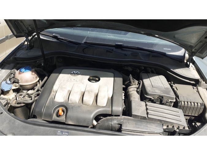 CERRADURA PORTÓN TRASERO VOLKSWAGEN PASSAT 2006