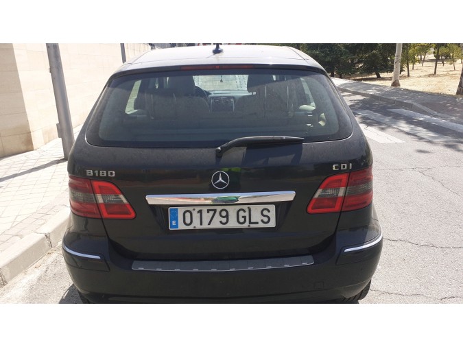 Radiador de Agua MERCEDES B 180 CDI 2009