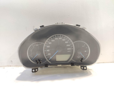 CUADRO INSTRUMENTOS TOYOTA YARIS 2012
