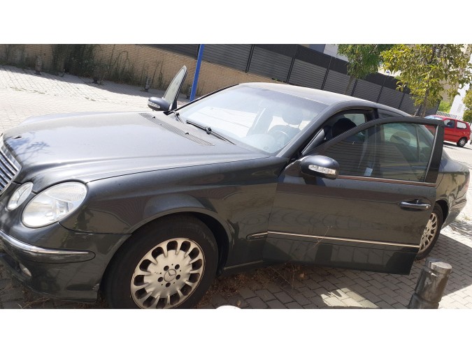 MANDO ELEVALUNAS DELANTERO IZQUIERDO MERCEDES E 270 CDI 2002