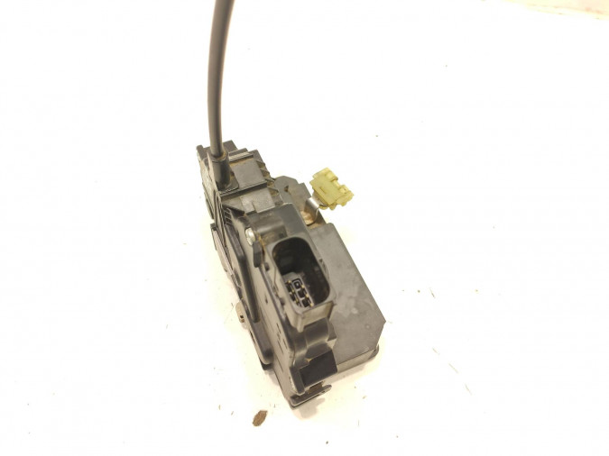 CERRADURA PUERTA DELANTERA DERECHA OPEL CORSA 2008
