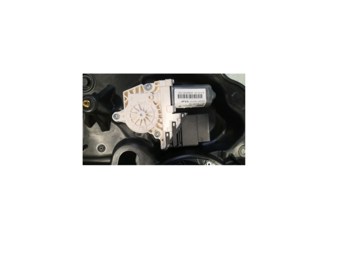 ELEVALUNAS TRASERO IZQUIERDO VOLKSWAGEN GOLF 2010