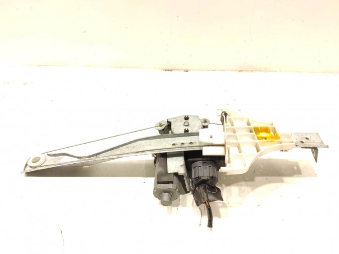 ELEVALUNAS TRASERO DERECHO FORD MONDEO 2007