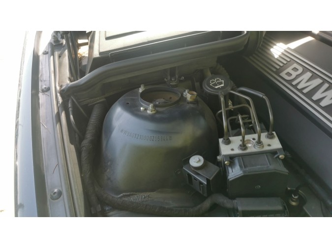 PRETENSOR CINTURÓN DELANTERO DERECHO BMW 520I 2001