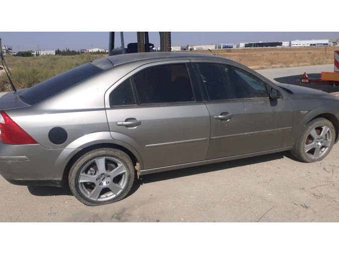 MANDO ELEVALUNAS DELANTERO DERECHO FORD MONDEO 2002