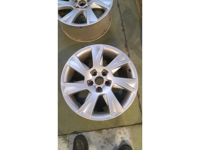 LLANTA AUDI A5 2011