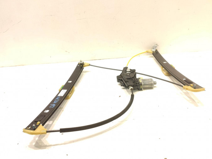 ELEVALUNAS DELANTERO DERECHO AUDI A4 2019