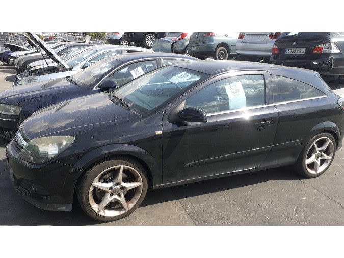 Tablero instrumentos OPEL ASTRA GTC 2005