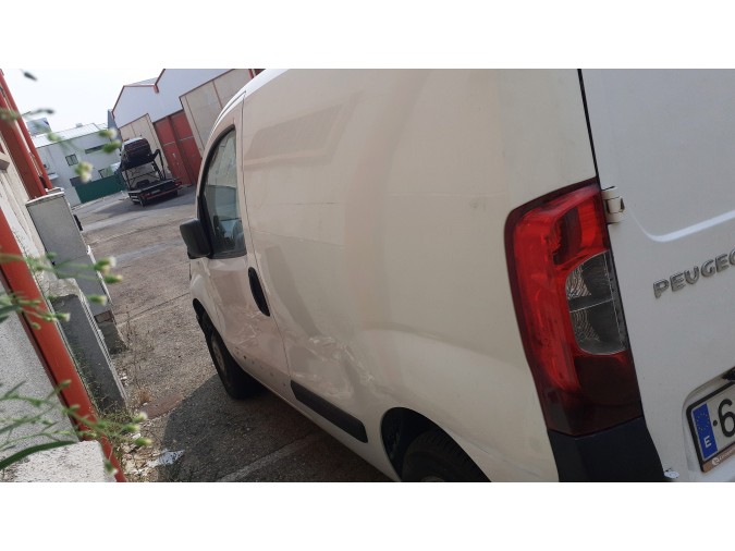 UNIDAD MANDOS PEUGEOT BIPPER 2015