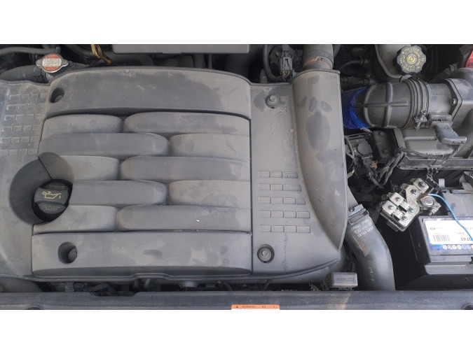 CERRADURA PUERTA TRASERA IZQUIERDA KIA CARNIVAL 2010