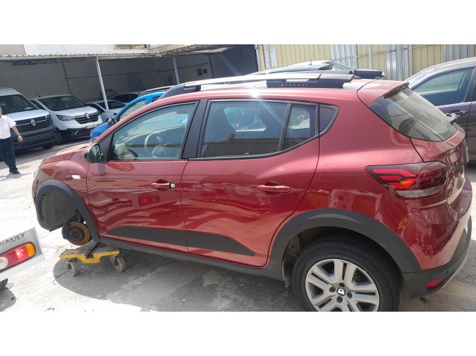 ELEVALUNAS TR.I. DACIA SANDERO 2021