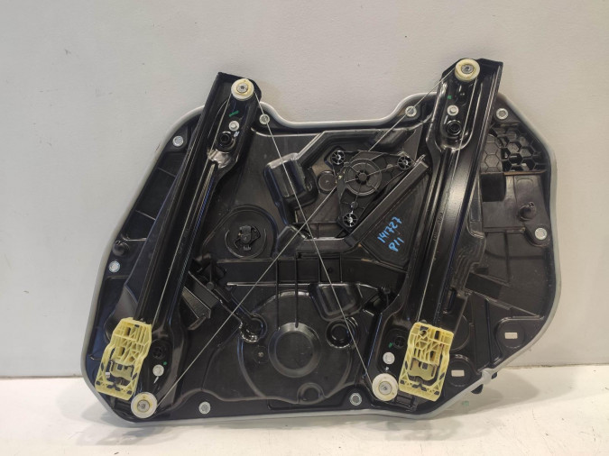 ELEVALUNAS DELANTERO IZQUIERDO BMW SERIE 1 2020