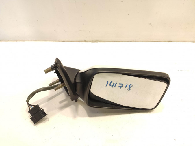 Retrovisor Derecho VOLKSWAGEN GOLF BLANCO 1993