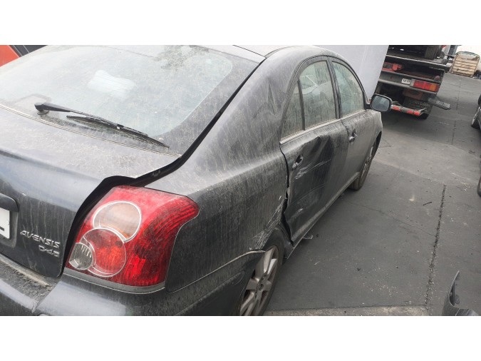PANEL DELANTERO TOYOTA AVENSIS 2006