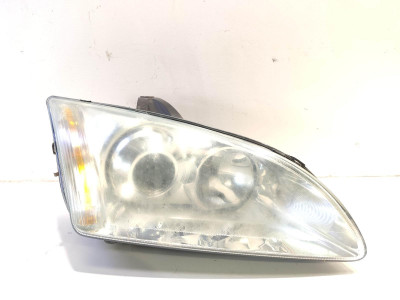 FARO DELANTERO DERECHO FORD FOCUS 2005
